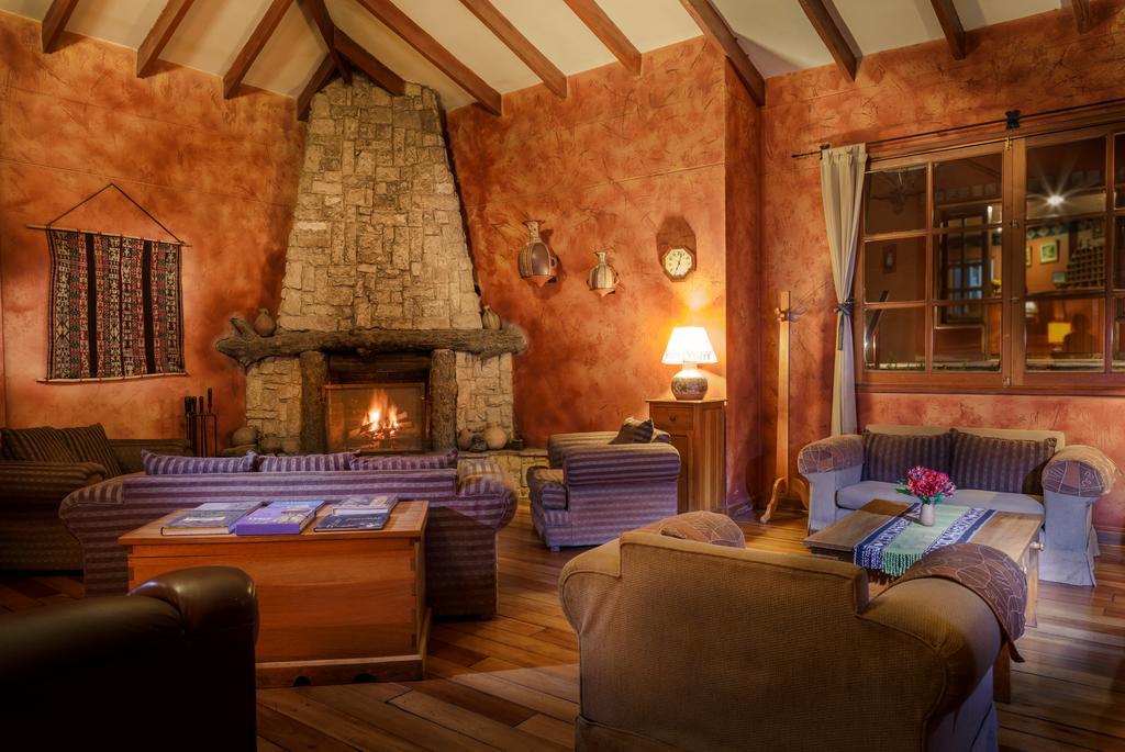 Hotel Pakaritampu Ollantaytambo Eksteriør bilde